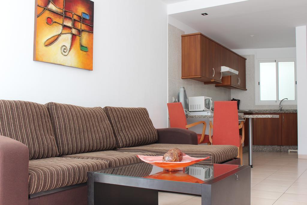 Arena Suites Puerto de Santiago  Buitenkant foto